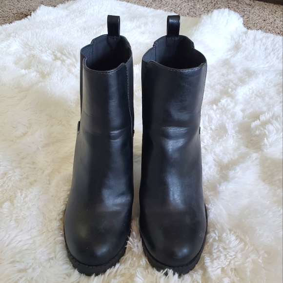 Size 9 Black Chunky Heel Ankle Boots - Picture 5 of 7
